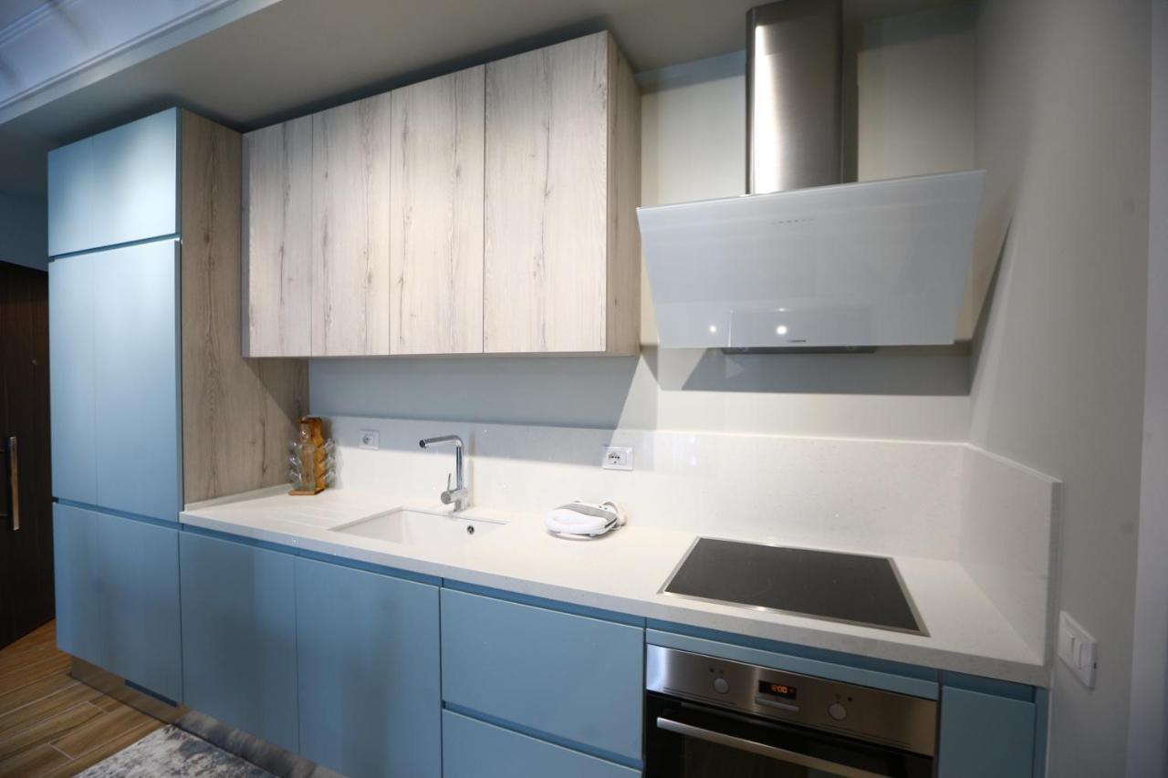 Blissful Apartments Sarandë エクステリア 写真