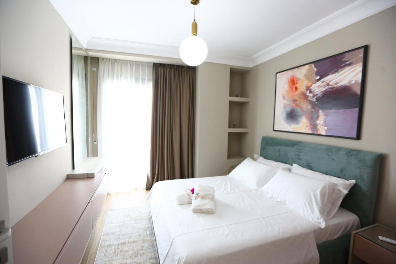 Blissful Apartments Sarandë エクステリア 写真