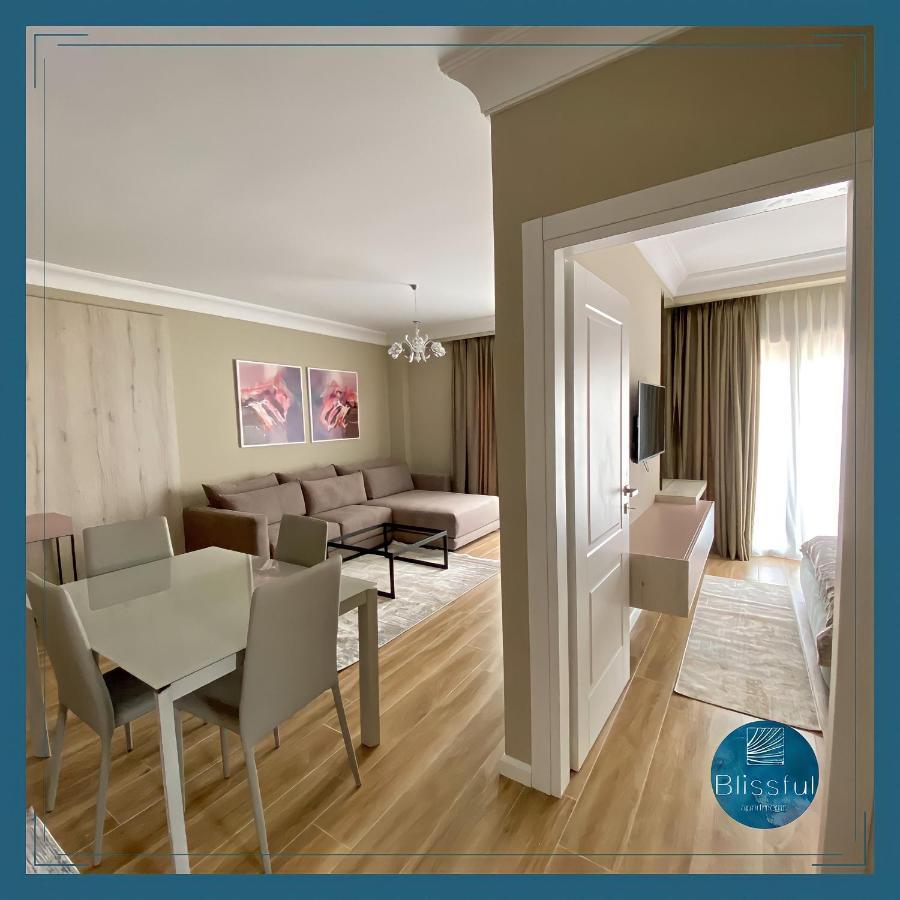 Blissful Apartments Sarandë エクステリア 写真