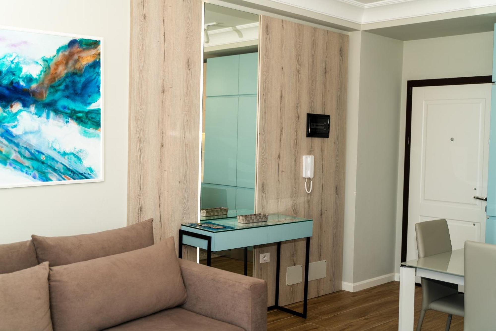 Blissful Apartments Sarandë エクステリア 写真